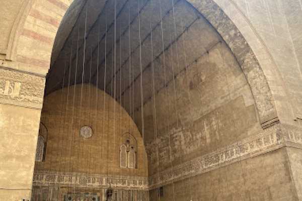 EMO TOURS EGYPT El Sultan Hassan Mosque
