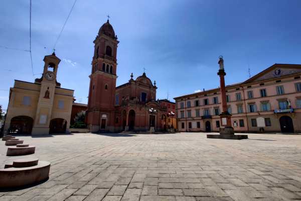 Walk between wellbeing and gastronomy in Castel San Pietro Terme