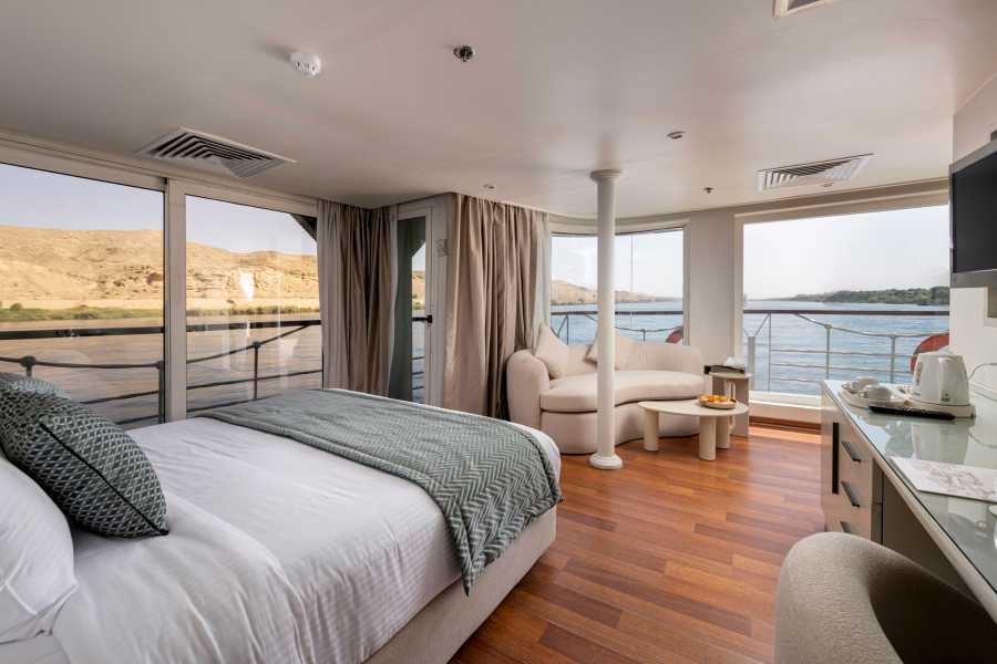 Egypt Tour packages 4 Days Nile cruise from Hurghada