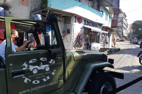 JEEP TOUR + ROCINHA FAVELA + TIJUCA RAINFOREST