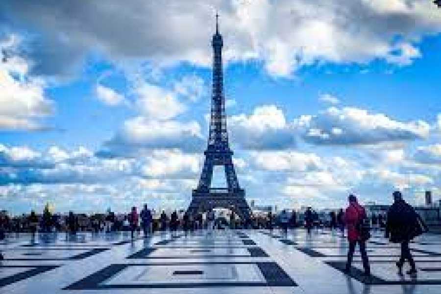 Trekksoft Paris Walking Tour