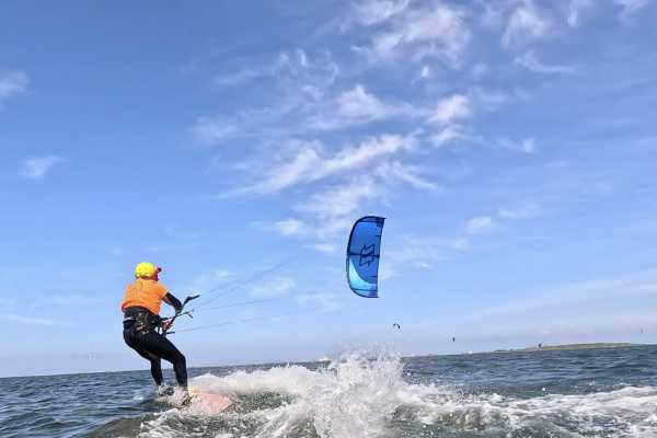 Corso di Kitesurf a Marsala con istruttore IKO