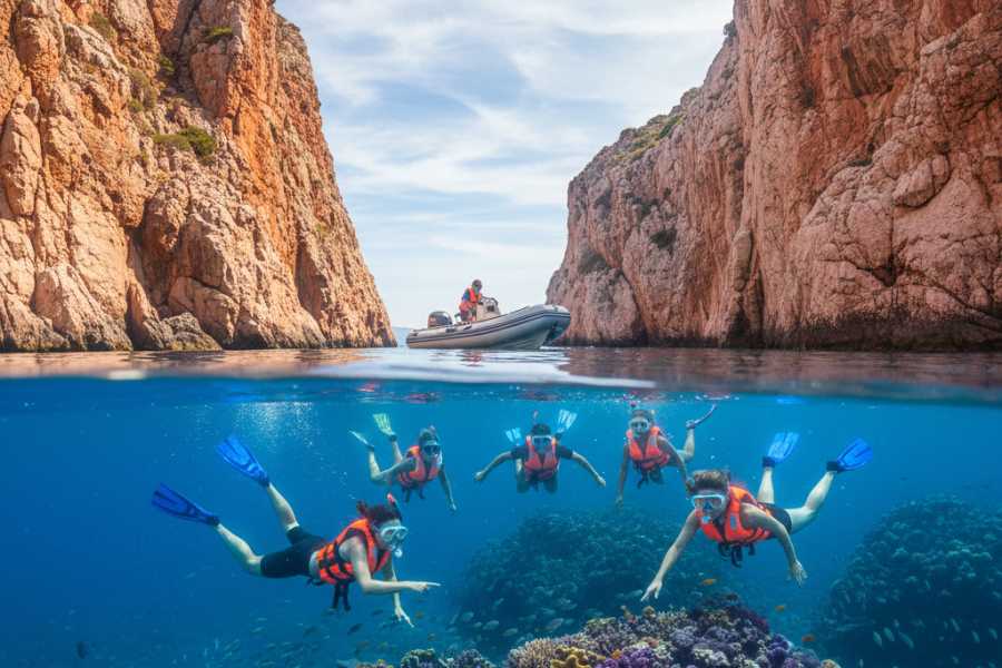 Trips4fun The Indigo Canyons: Dafina Bay, Bear&rsquo;s Bay & The Hidden Caves