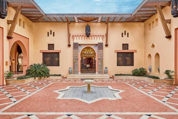 Transfer from Marsa Alam Airport to Steigenberger Coraya Beach