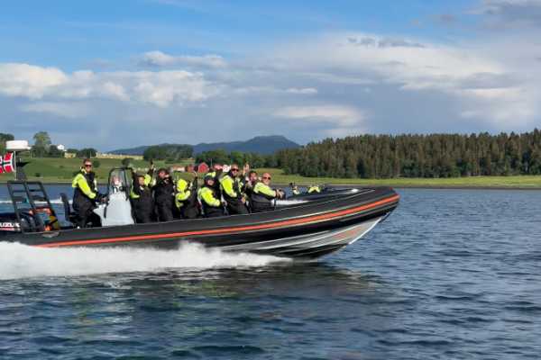 Rib-tur p&aring; Trondheimsfjorden til Venneshamn