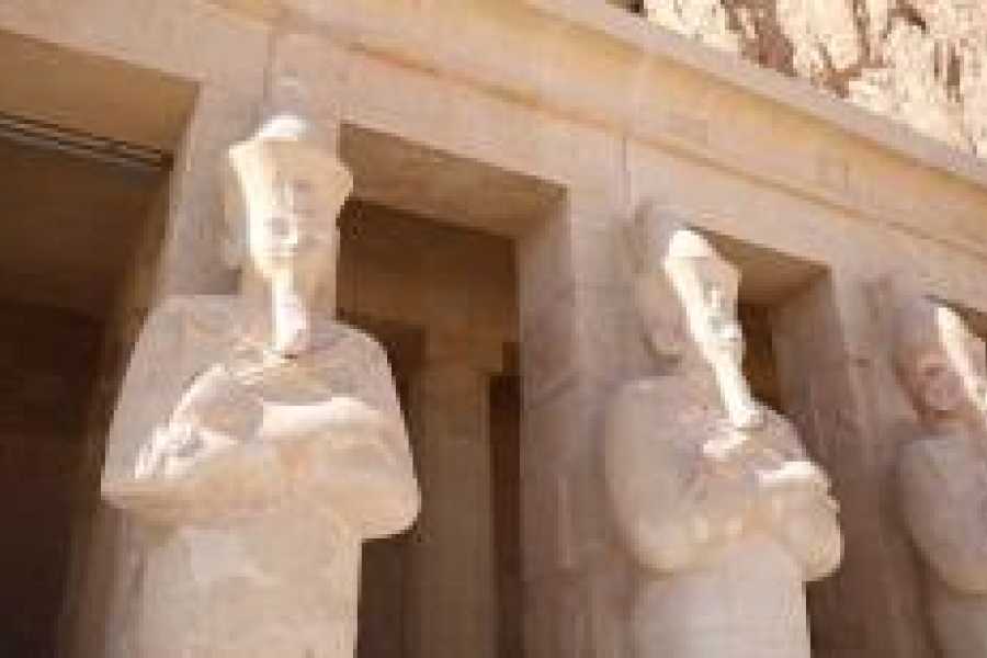 Tours to Egypt CROISI&Egrave;RE SUR LE NIL MOVENPICK ROYAL LILY 5 JOURS DE LOUXOR &Agrave; ASSOUAN 2024/2025