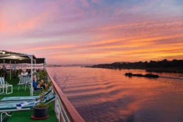 8 Days Cairo, Luxor, and Petra Tour Package 2024/2025