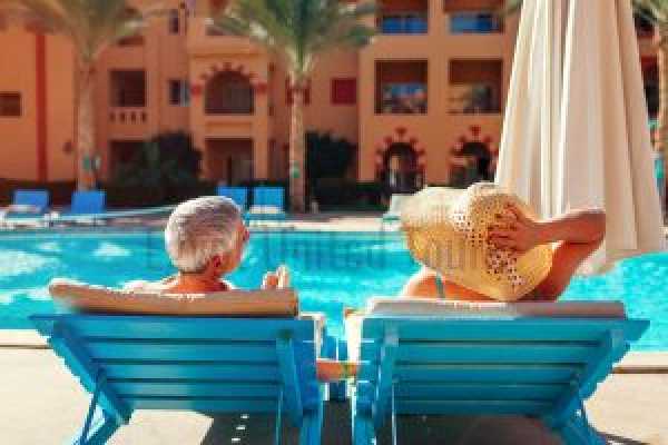 14 Days Egypt New Year Vacation with Hurghada