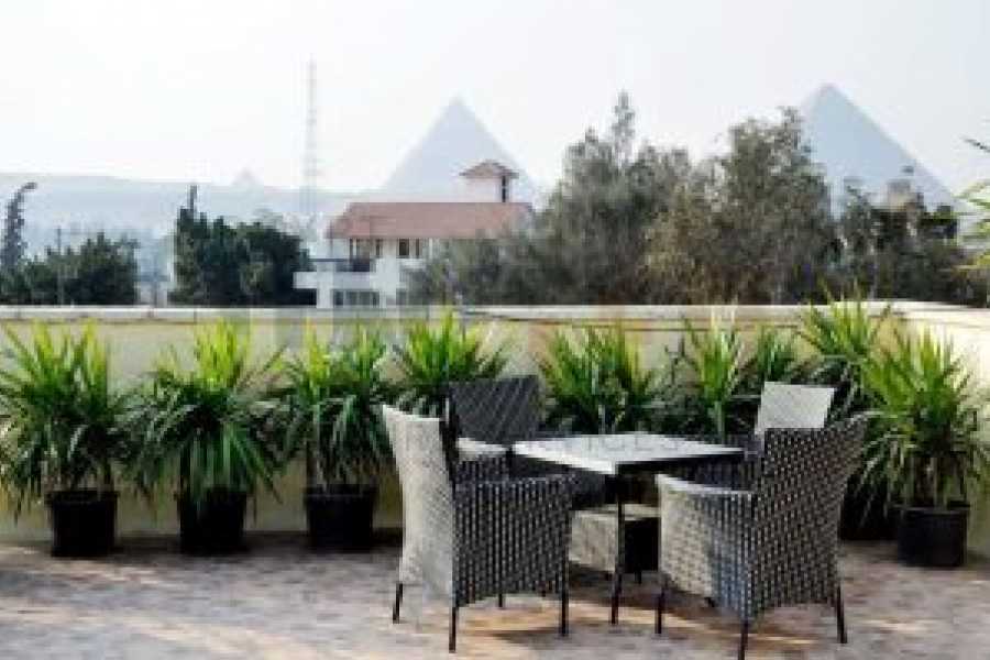 Tours to Egypt 4 GIORNI AL SOLUXE HOTEL DI GIZA CON I MIGLIORI TOUR INCLUSI NEL PACCHETTO 2024/2025
