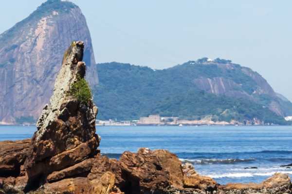 36ft Speedboat ride to Rio and Niter&oacute;i Coastline