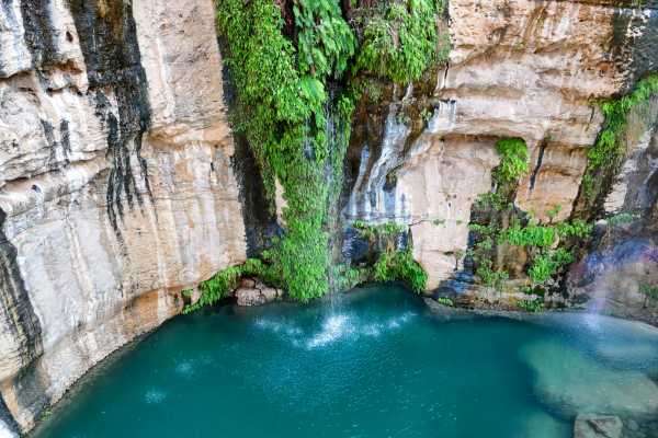Discover Wadi Tiwi & Mibam