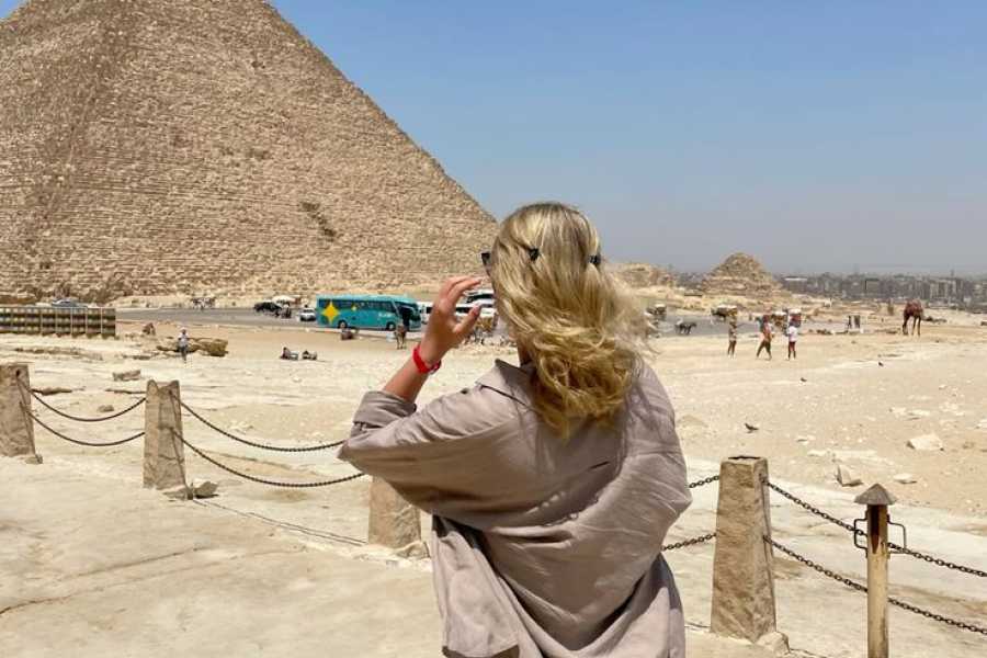 Bastet Travel Egypt Giza Pyramids, Sakkara and Memphis Day Tour