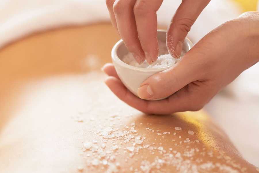 Discover Cervia (ERW) Cervia Thermal Baths - Perfumed scrub massage