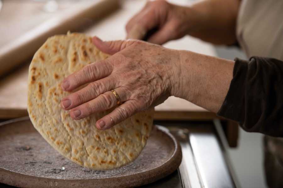 Discover Cervia (ERW) Piadina Romagnola - Cours pratique &agrave; Casa Artusi