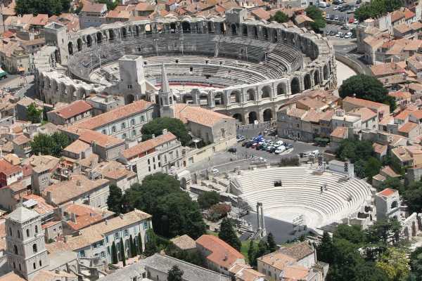 LOTIX Provence: 3-hour historical walking tour of Arles