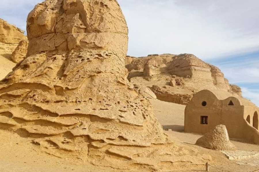 Egypt Tour packages 2 Day trip to Wadi El Hitan and Fayoum Pyramids from Cairo