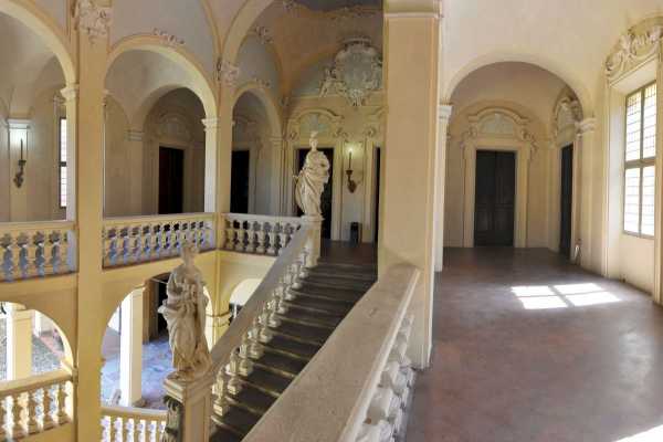Inside Imola&rsquo;s unique Historic House Museum: Aperitif at Tozzoni Palace