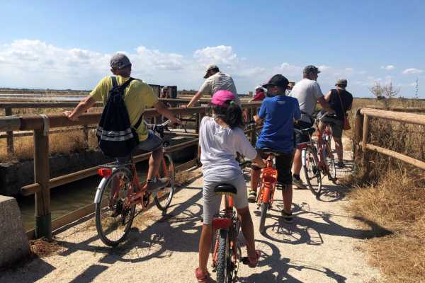 Salina - Pedalata tra le vasche di cristallizzazione del sale