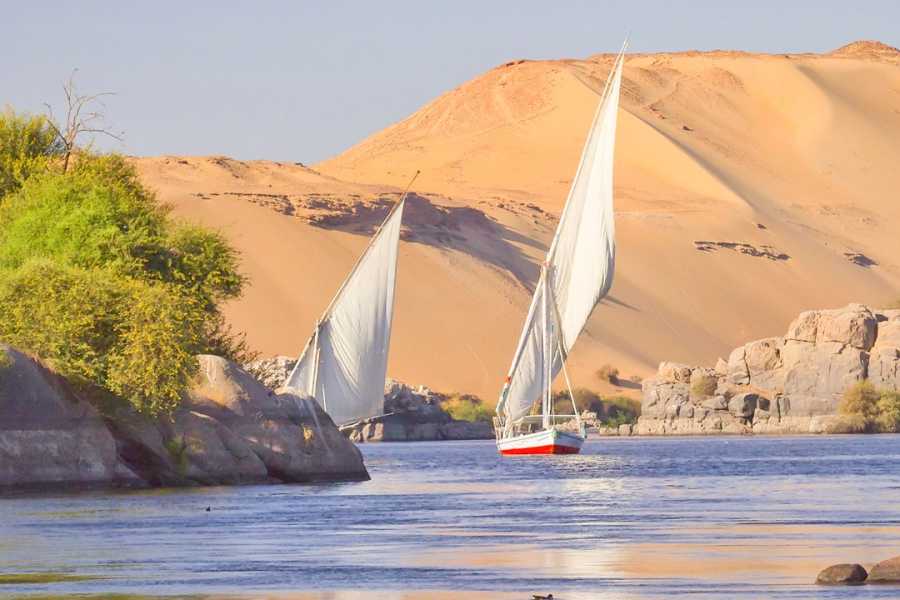 Marsa alam tours 4 Days Nile Cruise from Aswan with transfer to Hurghada