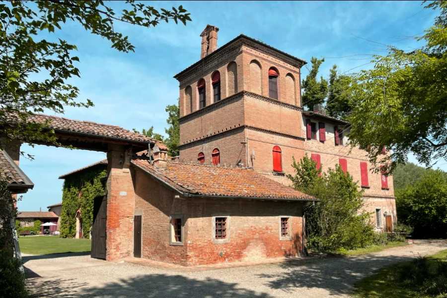 Bologna Welcome - eXtraBo Pieve di Sala Bolognese and Palazzo Minelli - A journey among villas and castles