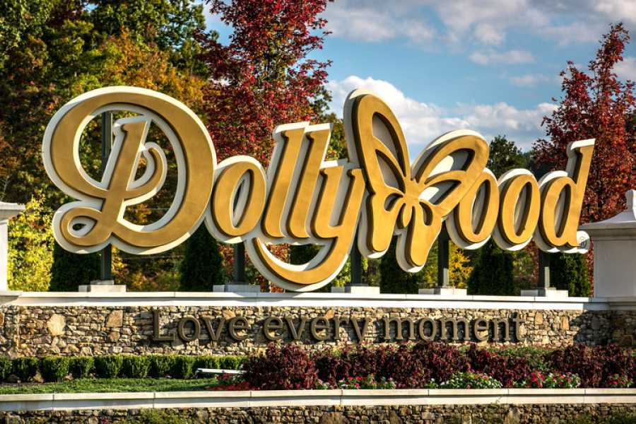 Dream Vacation Tours NASHVILLE & DOLLYWOOD COUNTRY DREAM TOUR FROM NS & NB