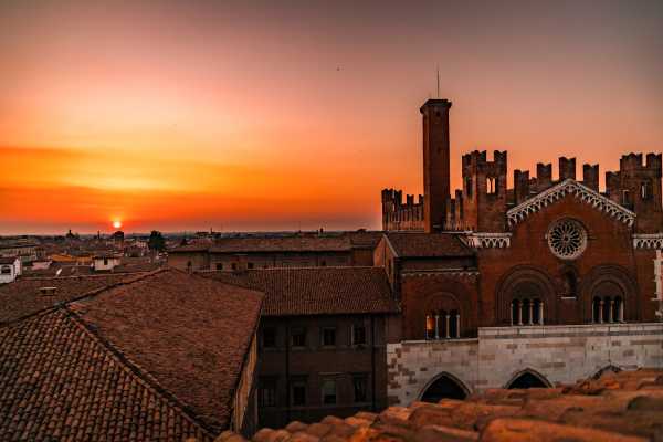 PIACENZA TRA CIELO E STELLE - Visita guidata per adulti in lingua italiana