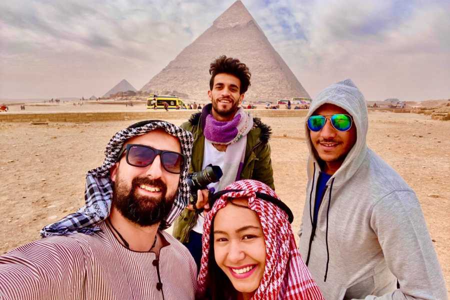 EMO TOURS EGYPT Classic Giza Pyramids Tour with Private Guide & Transport
