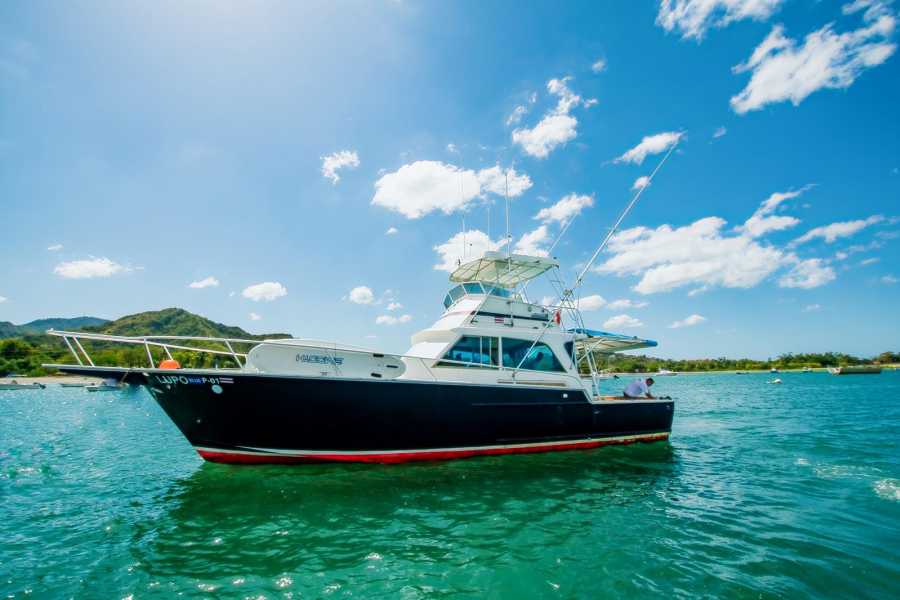 Arenas Brasilito Fishing and Snorkeling Trip