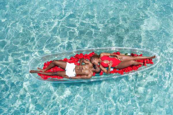 Clear Kayak Photoshoot Experience