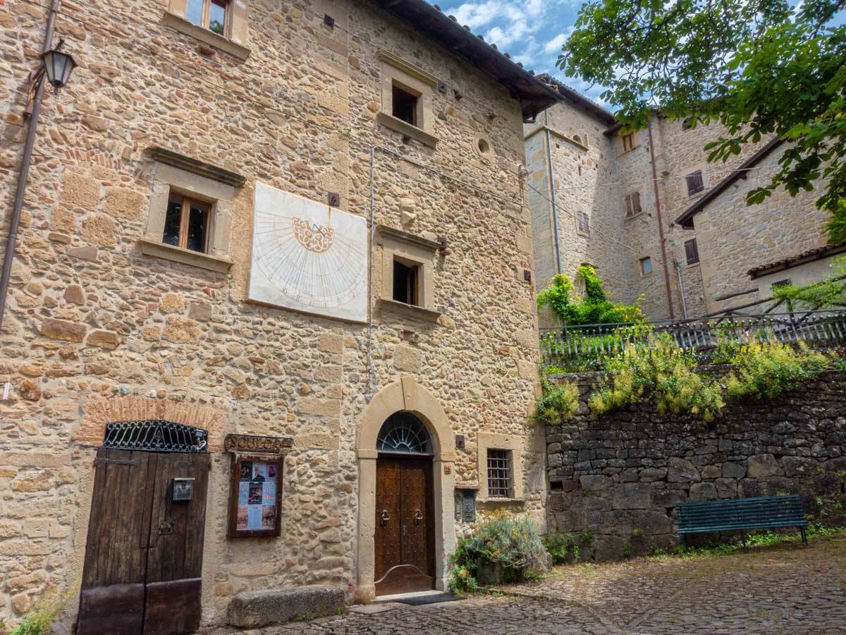 Borgo La Scola - Alla scoperta di ville e castelli