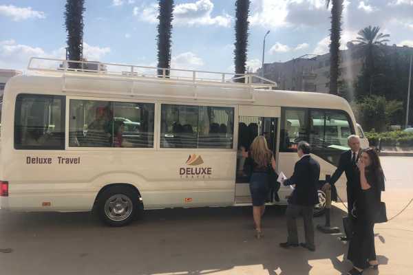 Deluxe Travel Hotel in Cairo or Giza to Sphinx International Airport Departure Transfer