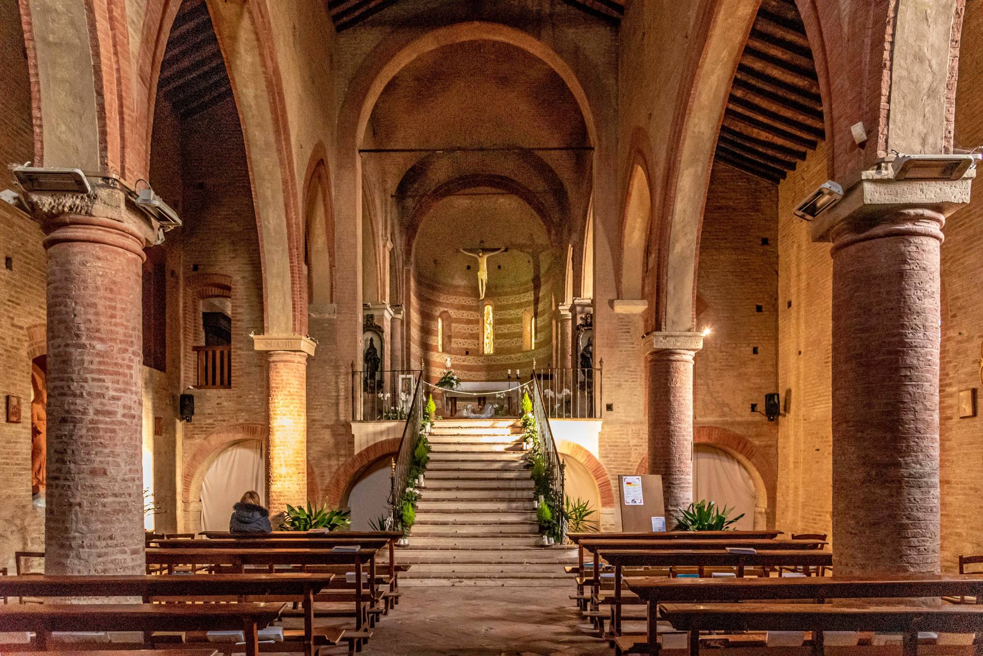 Visita guidata al Borgo e all’Abbazia di Monteveglio e degustazione di Pignoletto - speciale Autunno fuori dal Comune Visita guidata al Borgo e all’Abbazia di Monteveglio e degustazione di Pignoletto - speciale Autunno fuori dal Comune