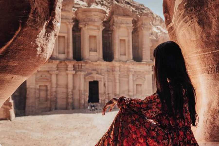 Egypt Tour packages 11 Day Egypt and Jordon travel Package