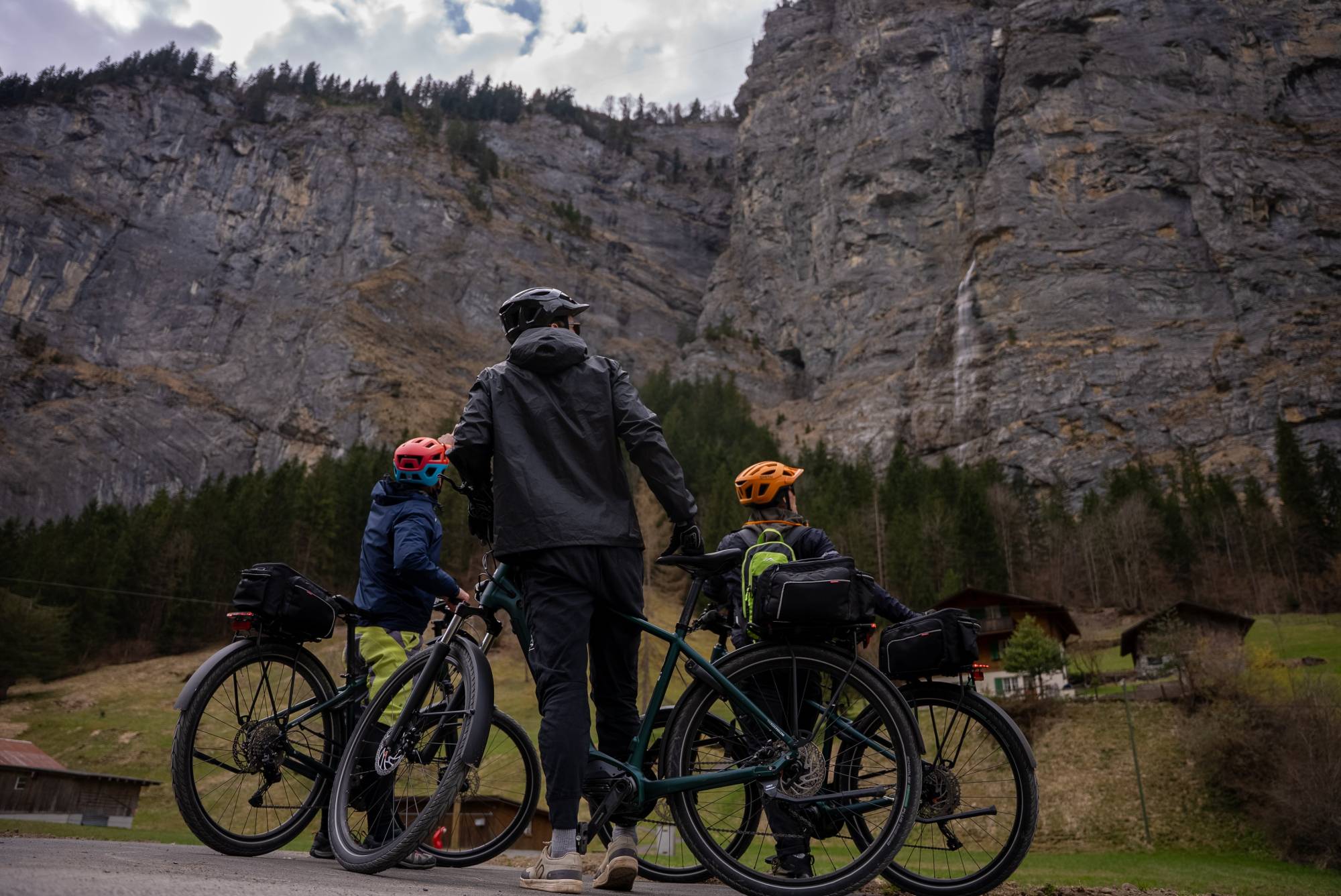 E-Bike Tour to Lauterbrunnen and Isenfluh