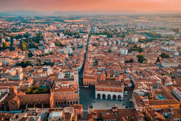 PIACENZA DAL MEDIOEVO AL NOVECENTO