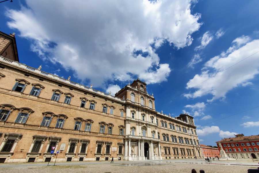Modenatur Guided tour to Modena Ducal Palace and San Domenico Church - A journeys among Villas and Castles