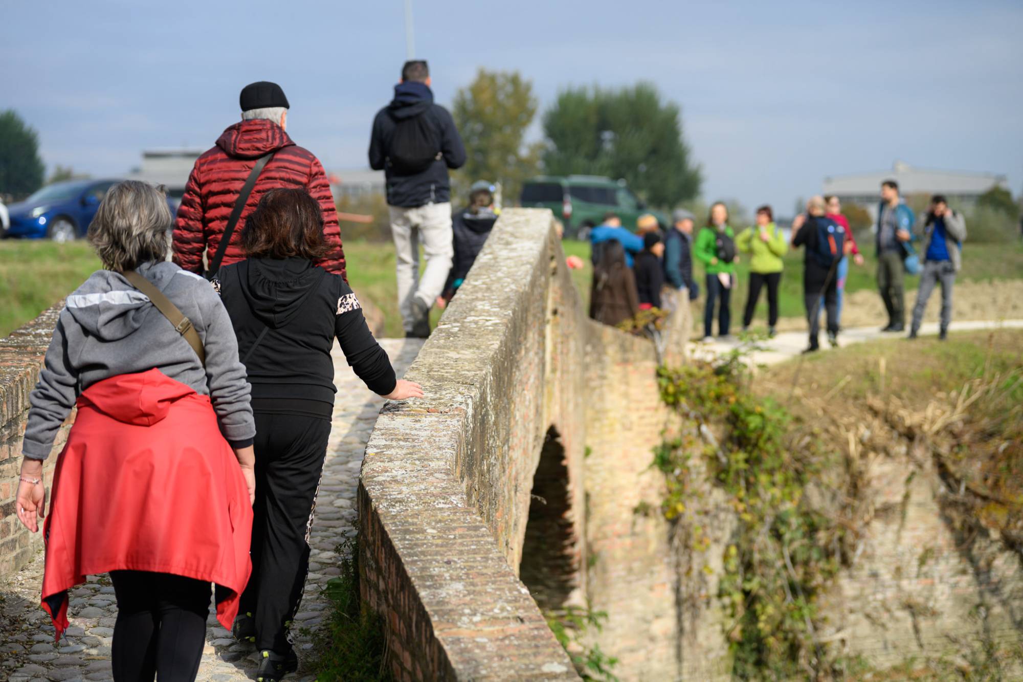 Bologna und der Navile: Geschichten von Wasser, Einfallsreichtum und Erinnerung – Sonderausgabe der Messe „Passo dopo Passo“
