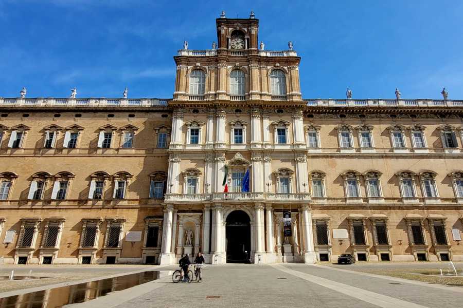 Modenatur Gli Estensi a Modena