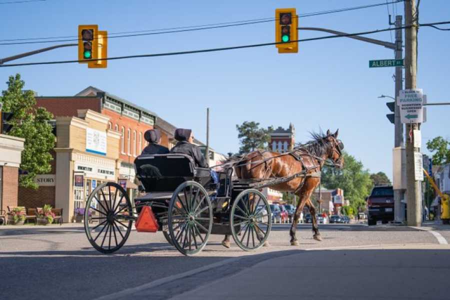 Dream Vacation Tours ST. JACOBS, THOUSAND ISLANDS & OTTAWA DREAM TOUR FROM NS & NB