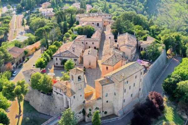 Two of Italy&rsquo;s Most Beautiful Villages: San Giovanni in Marignano and Montegridolfo