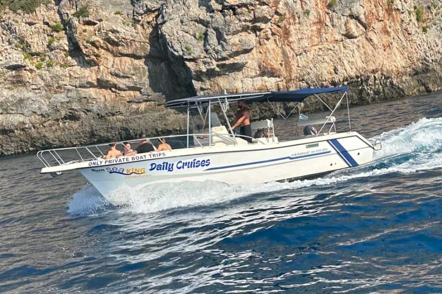 Destination Platanias Fr&aring;n Platanias hamn med privat b&aring;t till Agioi Theodorou