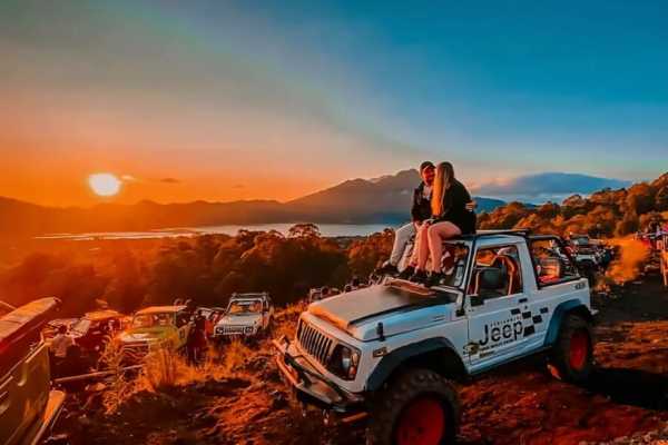Mount Batur Sunrise and Black Lava Jeep Tour (Min 2 Persons)