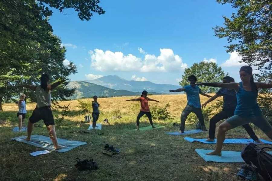 Modenatur Polinago: Passi e Yoga al Ponte del Diavolo - Modenaslow