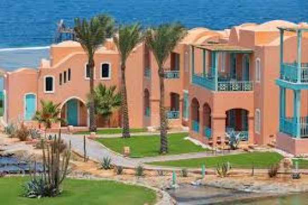 Transfer from Marsa Alam Airport to Radisson Blu Resort El Quseir