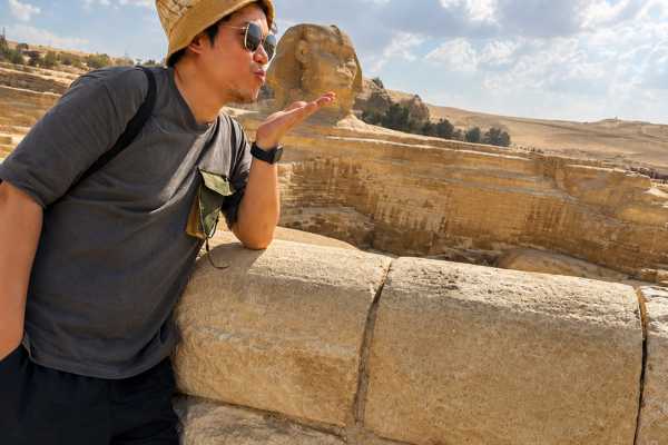 Sunset Giza Pyramids Tour & Dinner