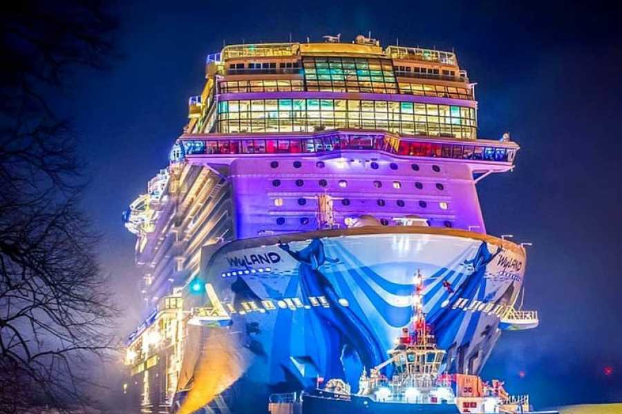 Dream Vacation Tours HOLIDAY CRUISE: 16-DAY CARIBBEAN *NO FLY*  NCL BLISS CRUISE & NYC TOUR (FROM NS & NB)