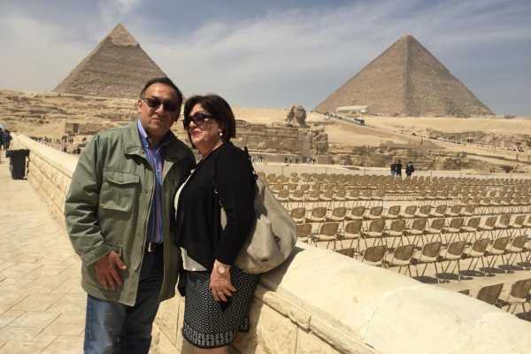 Deluxe Travel Visite des pyramides du Caire et du musée égyptien avec balade à dos de chameau