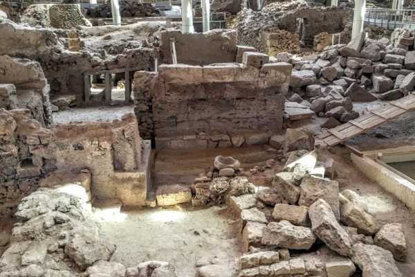 Santorini Historical Tour