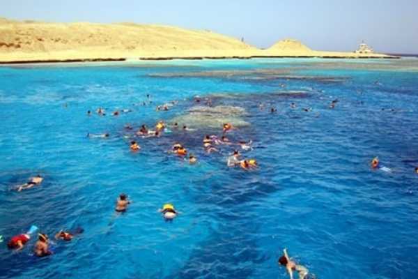 EMO TOURS EGYPT BUDGET Snorkeling Trip to Giftun Island