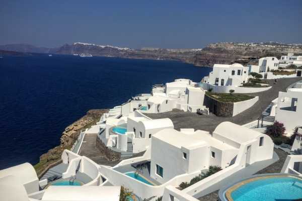 Highlights of Southern Santorini Tour